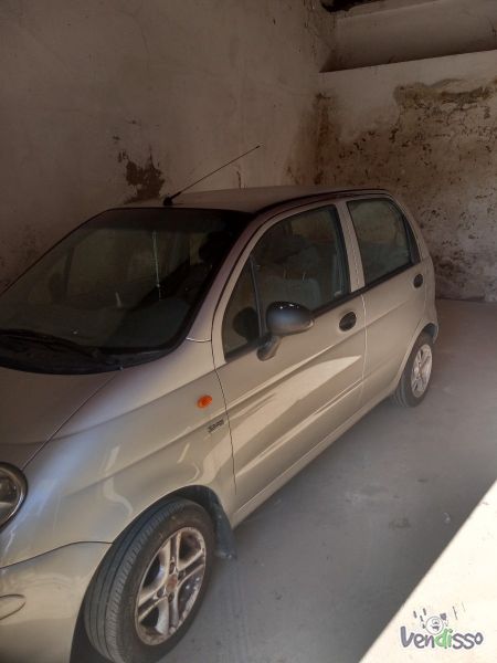 Veículo de garagem, muito bom estado e com todas as revisões todas efectuad