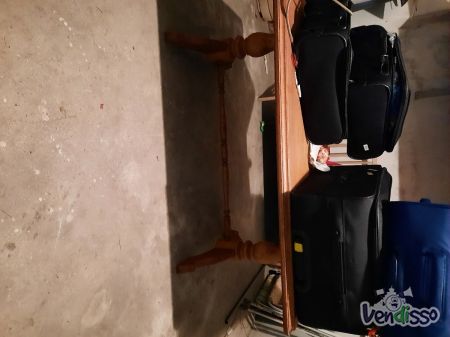 Mesa baixa em madeira 160x80