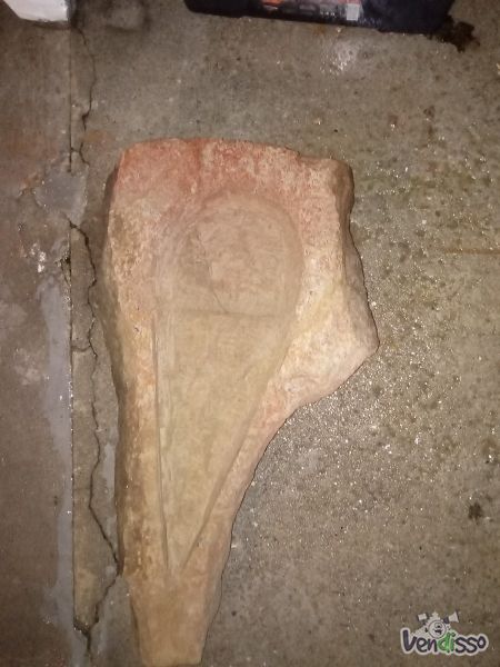 Peças em pedra e xisto