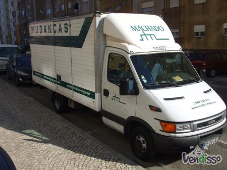 Ecxelentes serviços de mudanças e transportes.Entregas
