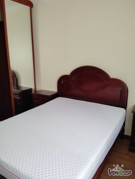 Procuro pessoa para dividir despesas de apartamento 