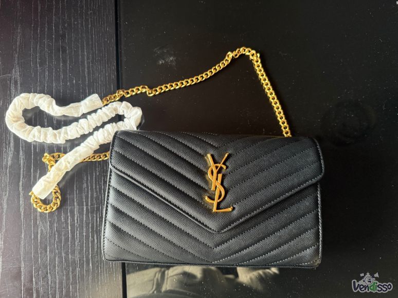 Carteira Envelope Saint Laurent Preta Dourada